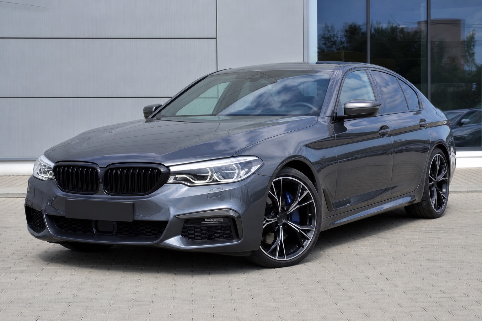 BMW Serii 5 Sedan M-Sport 2024