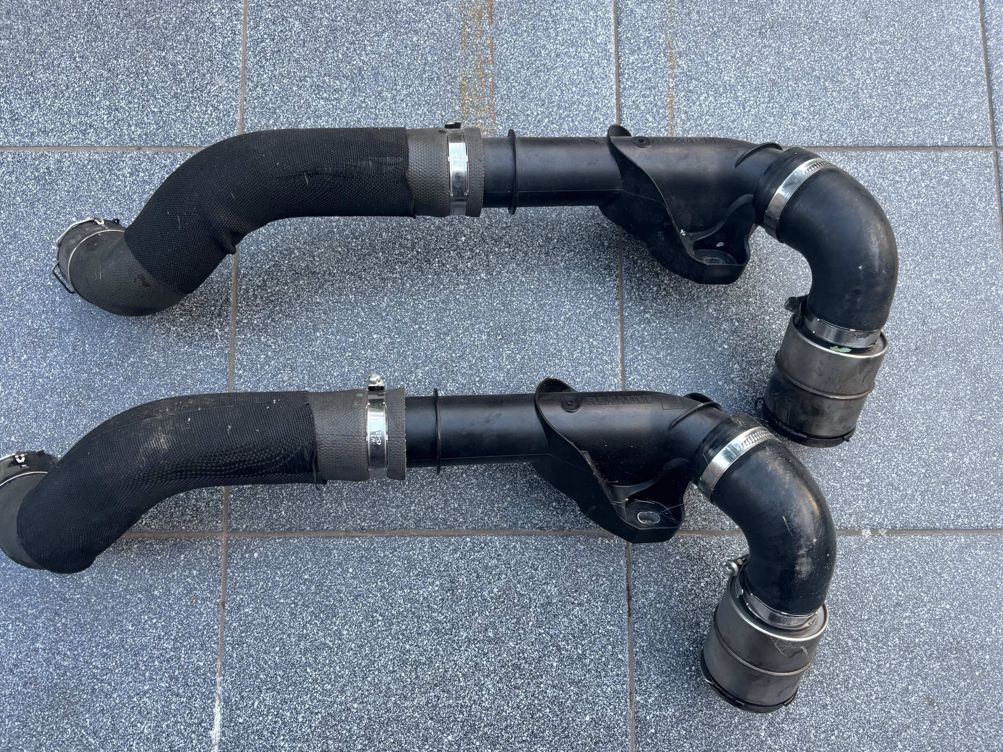 Rury / przewody turbo (intercooler) Renault Master III 2.3 dCi